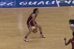 超级自信🎯克拉克三分线外两步超远飙中！！